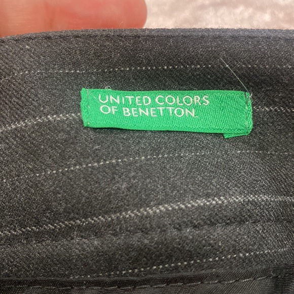 Mid length pinstriped skirt - Picture 3 of 4